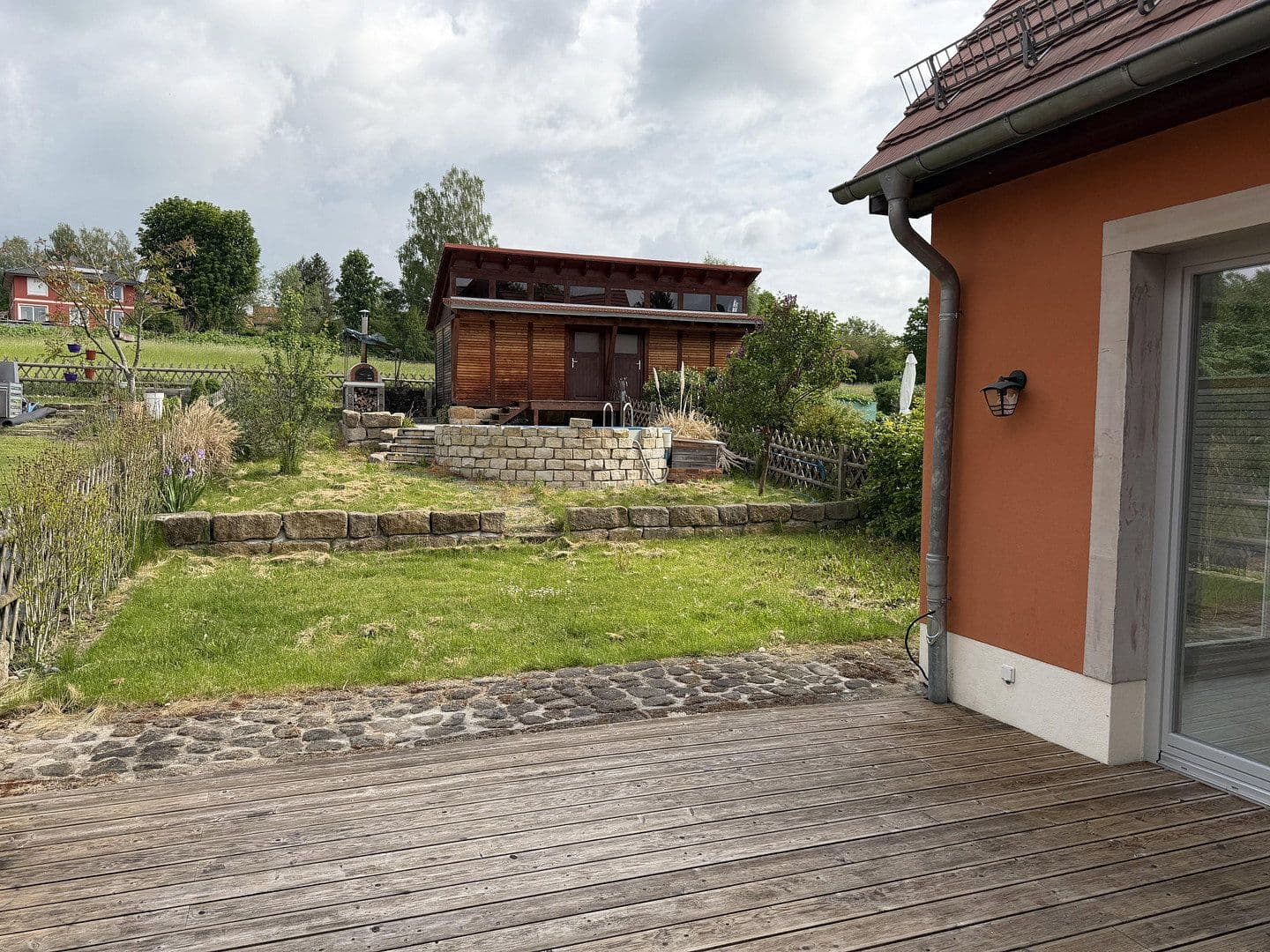 Pronájem domu 195 m², pozemek 500 m², Meiereiweg 25 c, Pirna, Sasko Pronájem domu 195 m², pozemek 500 m², Meiereiweg 25 c, Pirna, Sasko