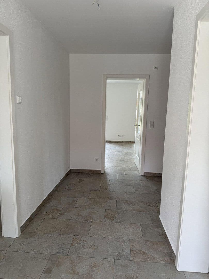 Pronájem domu 195 m², pozemek 500 m², Meiereiweg 25 c, Pirna, Sasko Pronájem domu 195 m², pozemek 500 m², Meiereiweg 25 c, Pirna, Sasko
