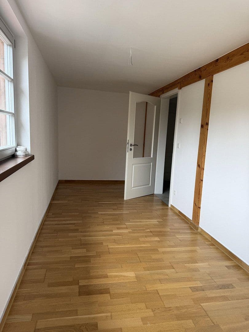 Pronájem domu 195 m², pozemek 500 m², Meiereiweg 25 c, Pirna, Sasko Pronájem domu 195 m², pozemek 500 m², Meiereiweg 25 c, Pirna, Sasko