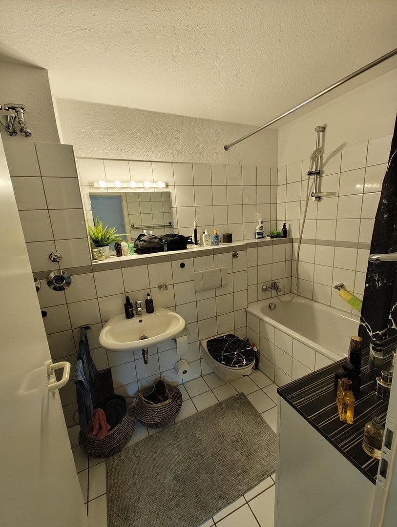 Pronájem bytu 2+1 63 m², Am Schimmelskämpchen 11a, Erkrath, Severní Porýní-Vestfálsko Pronájem bytu 2+1 63 m², Am Schimmelskämpchen 11a, Erkrath, Severní Porýní-Vestfálsko