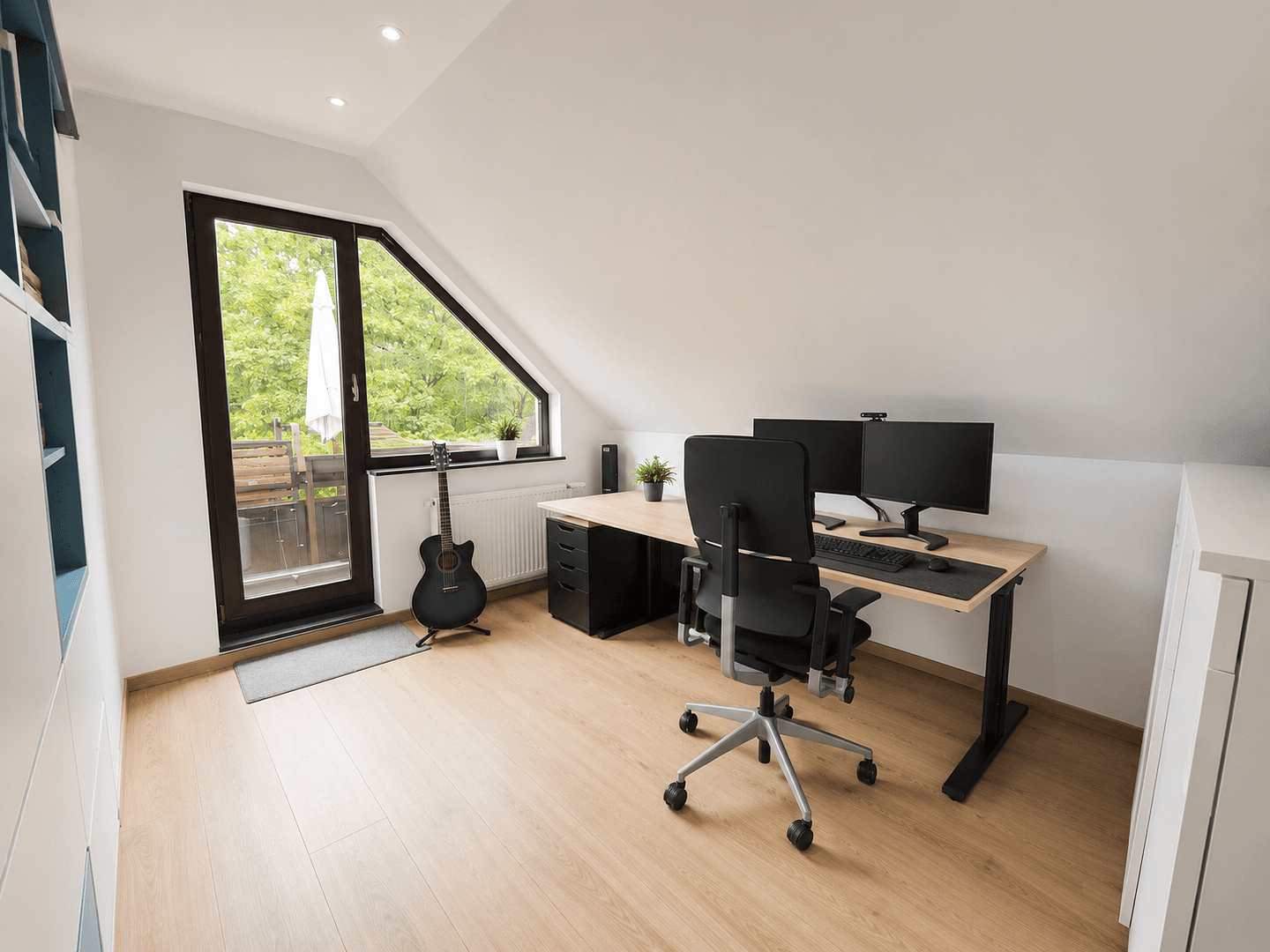 Prodej bytu 4+1 98 m², Erkrath, Severní Porýní-Vestfálsko Prodej bytu 4+1 98 m², Erkrath, Severní Porýní-Vestfálsko