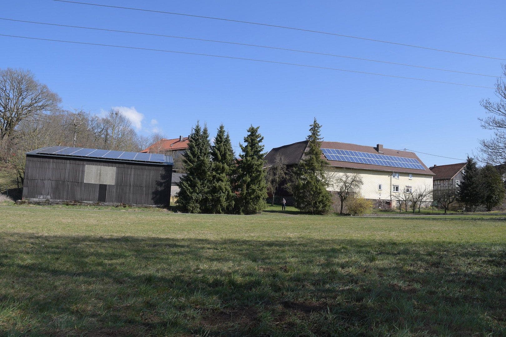 Prodej domu 194 m², pozemek 14.250 m², Erlenstraße 10, Feldatal, Hessen Prodej domu 194 m², pozemek 14.250 m², Erlenstraße 10, Feldatal, Hessen