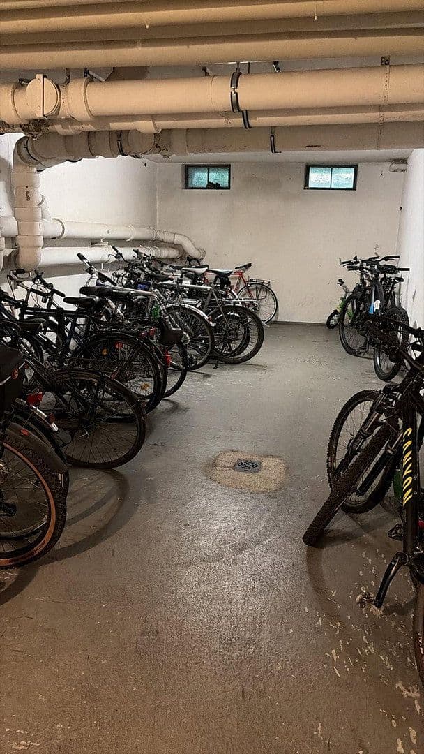 Pronájem bytu 1+1 40 m², Kunzenweg 2, Freiburg-Littenweiler, Bádensko-Württembersko Pronájem bytu 1+1 40 m², Kunzenweg 2, Freiburg-Littenweiler, Bádensko-Württembersko