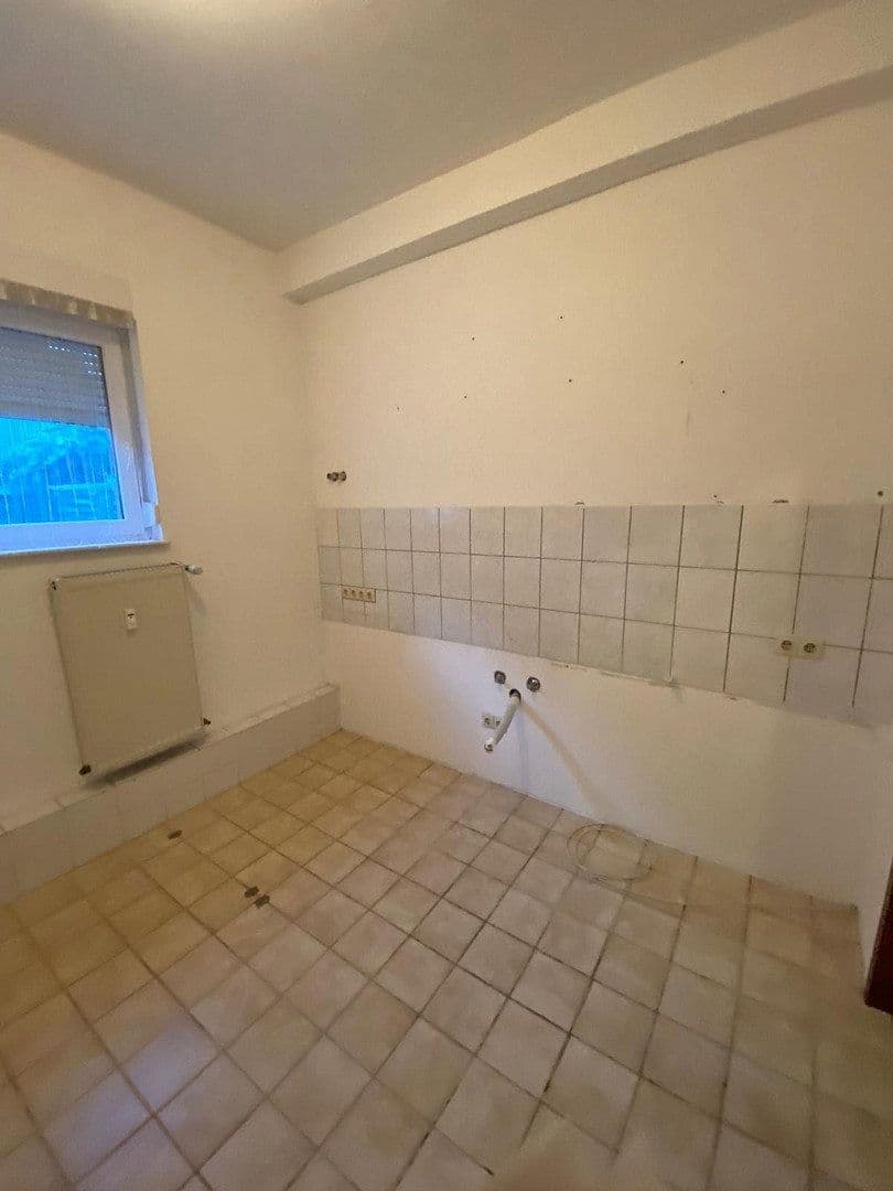 Pronájem nebytového prostoru 389 m², Bahnstraße 26, Wuppertal, Severní Porýní-Vestfálsko Pronájem nebytového prostoru 389 m², Bahnstraße 26, Wuppertal, Severní Porýní-Vestfálsko