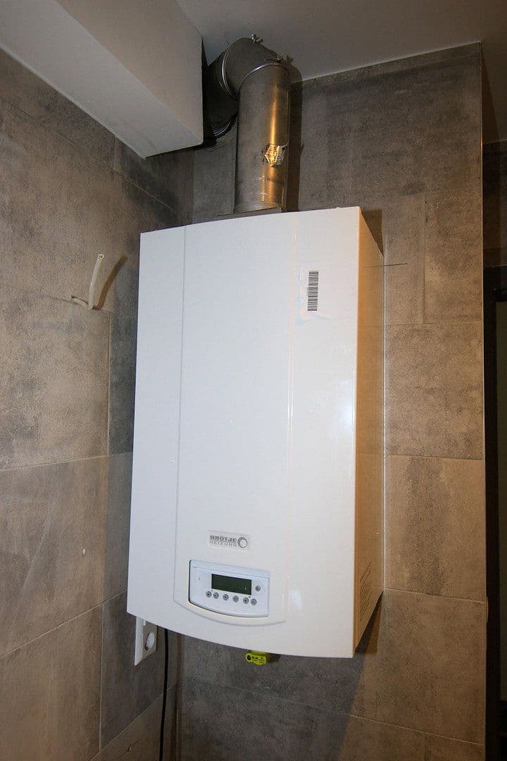 Prodej bytu 2+1 50 m², Burgstr. 4, Mannheim, Bádensko-Württembersko Prodej bytu 2+1 50 m², Burgstr. 4, Mannheim, Bádensko-Württembersko