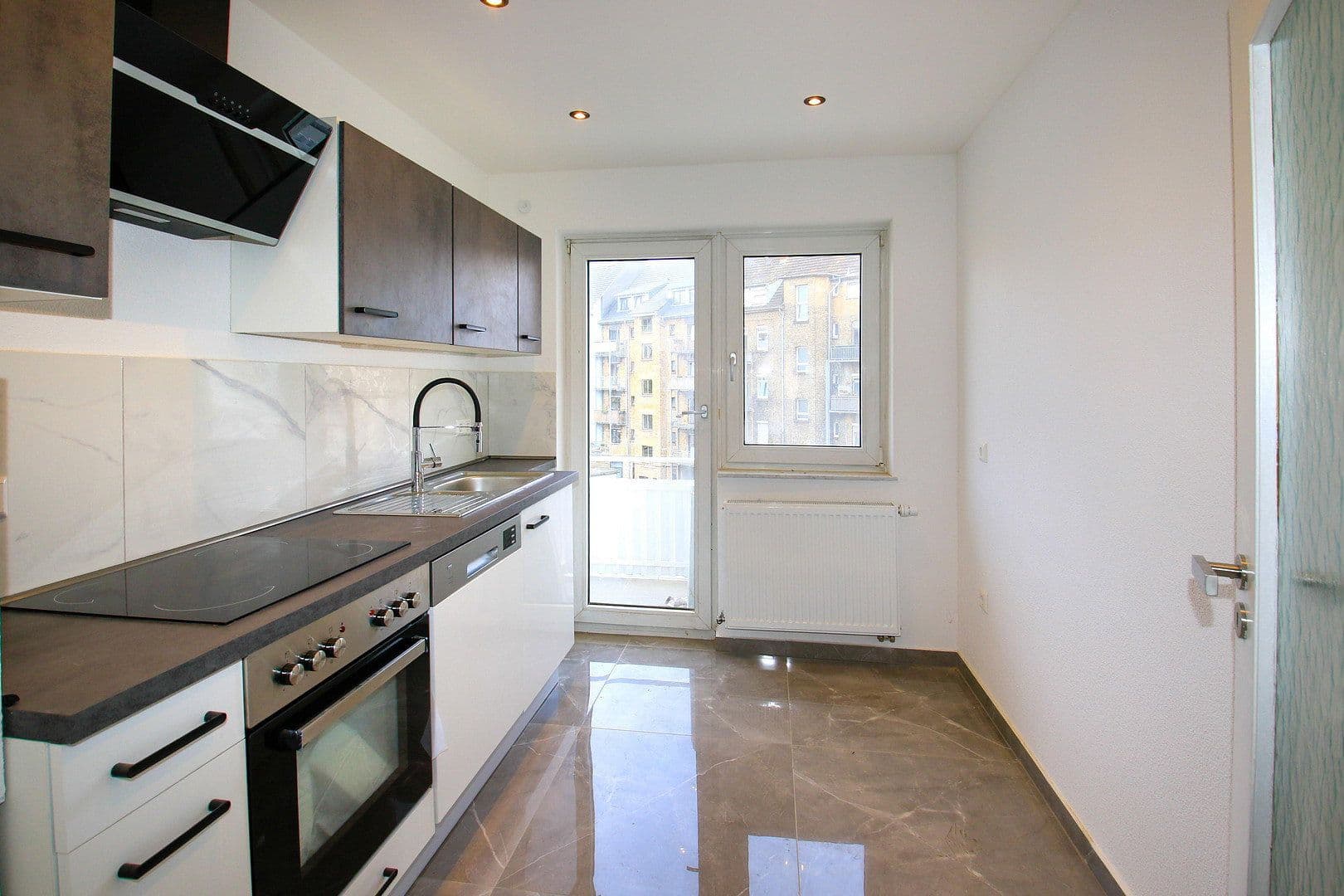 Prodej bytu 2+1 50 m², Burgstr. 4, Mannheim, Bádensko-Württembersko Prodej bytu 2+1 50 m², Burgstr. 4, Mannheim, Bádensko-Württembersko