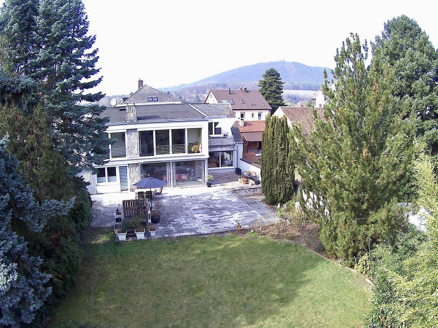 Prodej domu 310 m², pozemek 1.059 m², Miltenberg, Bavorsko Prodej domu 310 m², pozemek 1.059 m², Miltenberg, Bavorsko