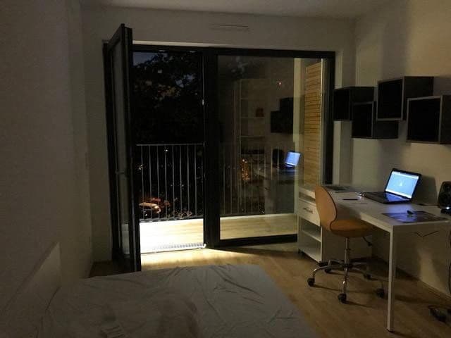 Prodej bytu 1+1 31 m², Bossestraße 7M, Berlin, Berlín Prodej bytu 1+1 31 m², Bossestraße 7M, Berlin, Berlín