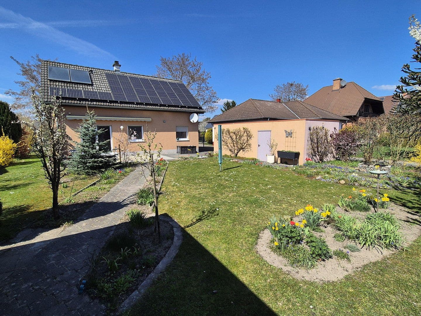 Prodej domu 125 m², pozemek 892 m², Wustermark, Braniborsko Prodej domu 125 m², pozemek 892 m², Wustermark, Braniborsko