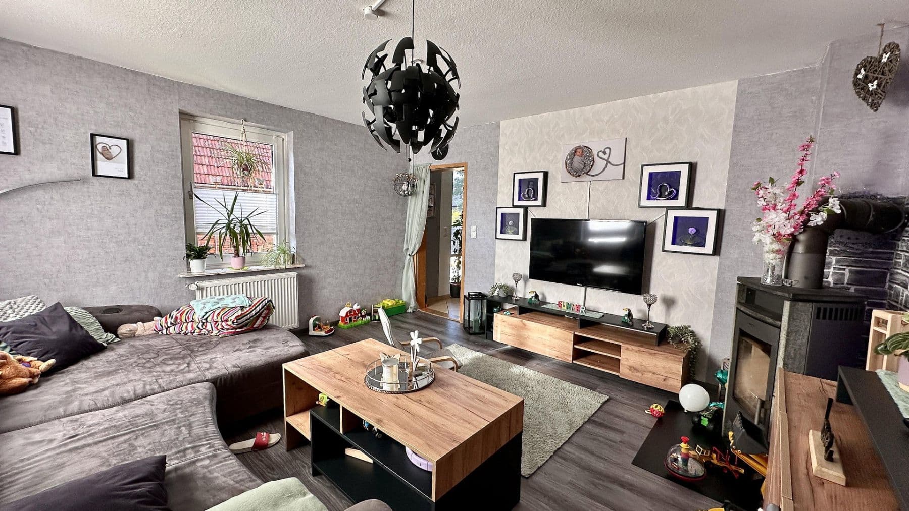 Pronájem domu 200 m², pozemek 328 m², Hagenstraße 13, Wolfhagen, Hessen Pronájem domu 200 m², pozemek 328 m², Hagenstraße 13, Wolfhagen, Hessen
