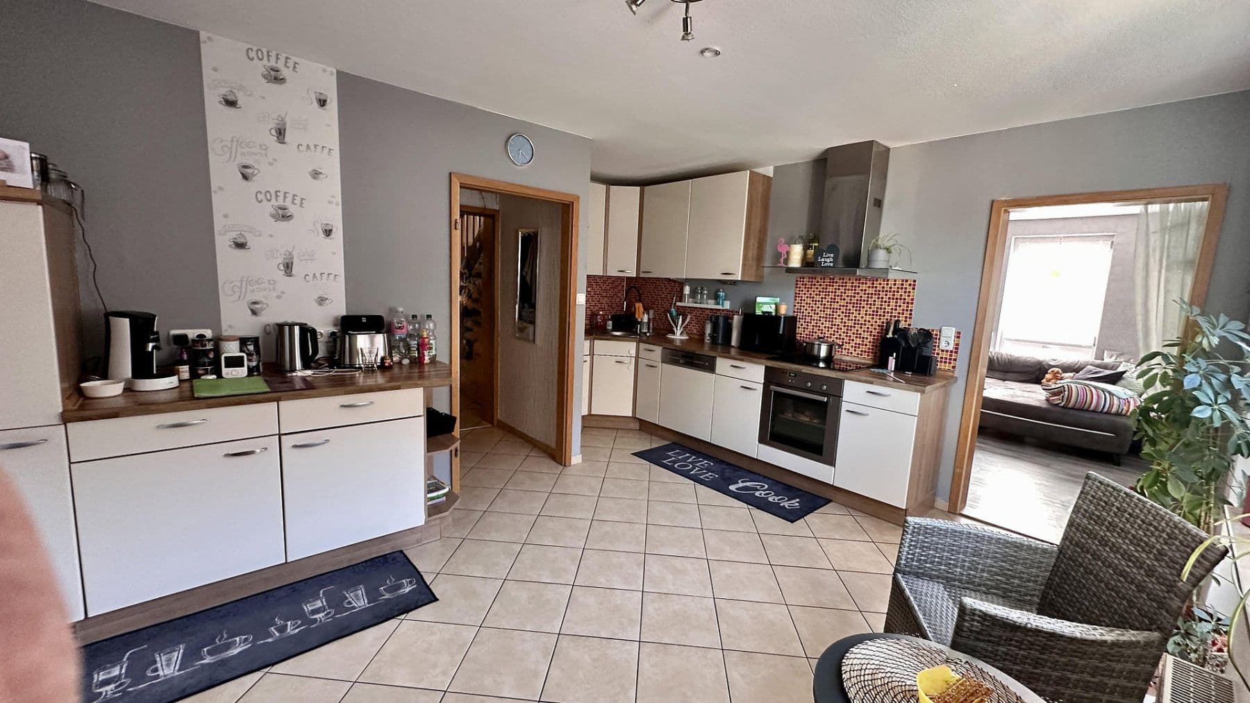 Pronájem domu 200 m², pozemek 328 m², Hagenstraße 13, Wolfhagen, Hessen Pronájem domu 200 m², pozemek 328 m², Hagenstraße 13, Wolfhagen, Hessen