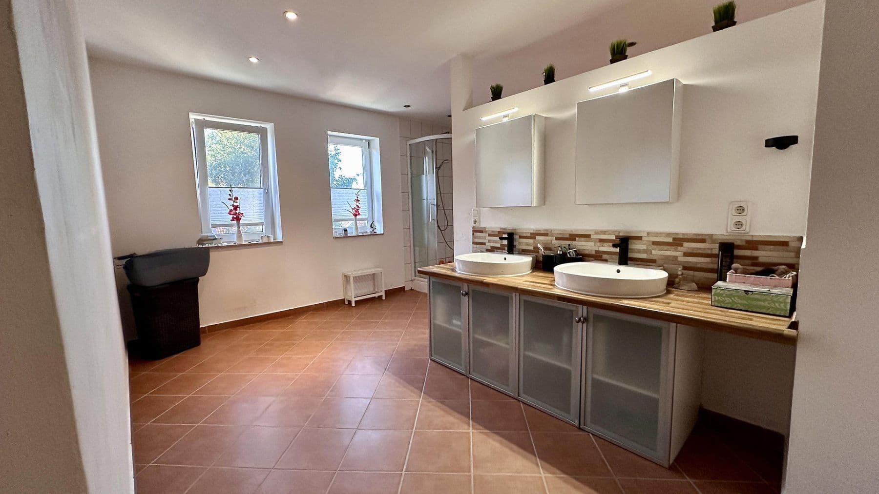 Pronájem domu 200 m², pozemek 328 m², Hagenstraße 13, Wolfhagen, Hessen Pronájem domu 200 m², pozemek 328 m², Hagenstraße 13, Wolfhagen, Hessen