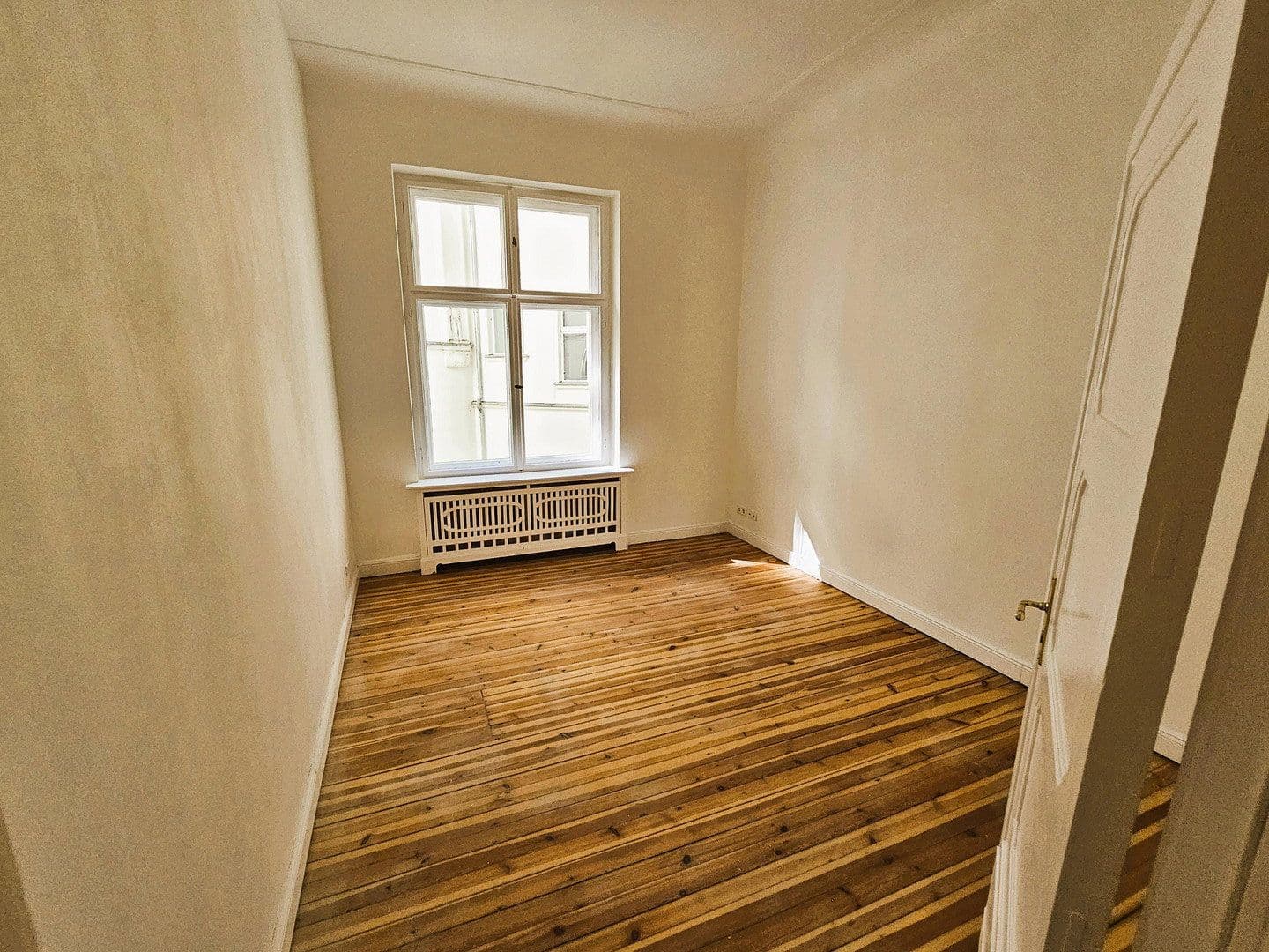 Pronájem kanceláře 230 m², Brandenburgische Straße 16, Berlin, Berlín Pronájem kanceláře 230 m², Brandenburgische Straße 16, Berlin, Berlín