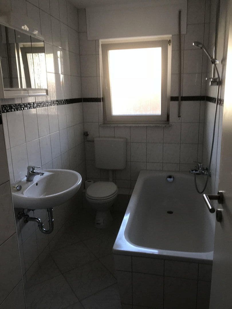 Pronájem bytu 2+kk 69 m², Karlsruhe, Bádensko-Württembersko Pronájem bytu 2+kk 69 m², Karlsruhe, Bádensko-Württembersko