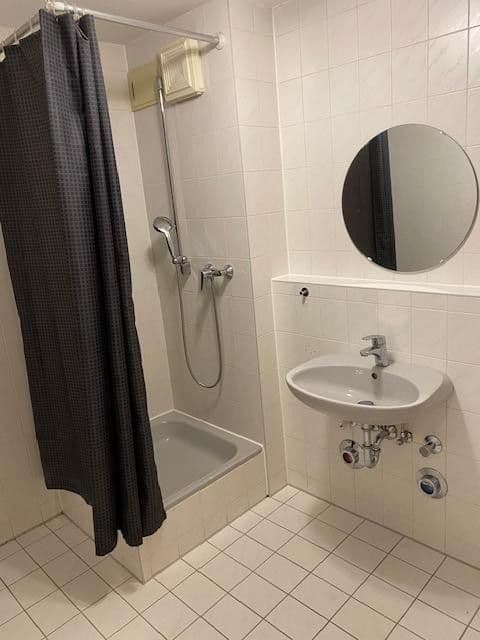 Prodej bytu 1+1 43 m², Fritz-Meyer-Ring 33, Schwanstetten, Bavorsko Prodej bytu 1+1 43 m², Fritz-Meyer-Ring 33, Schwanstetten, Bavorsko