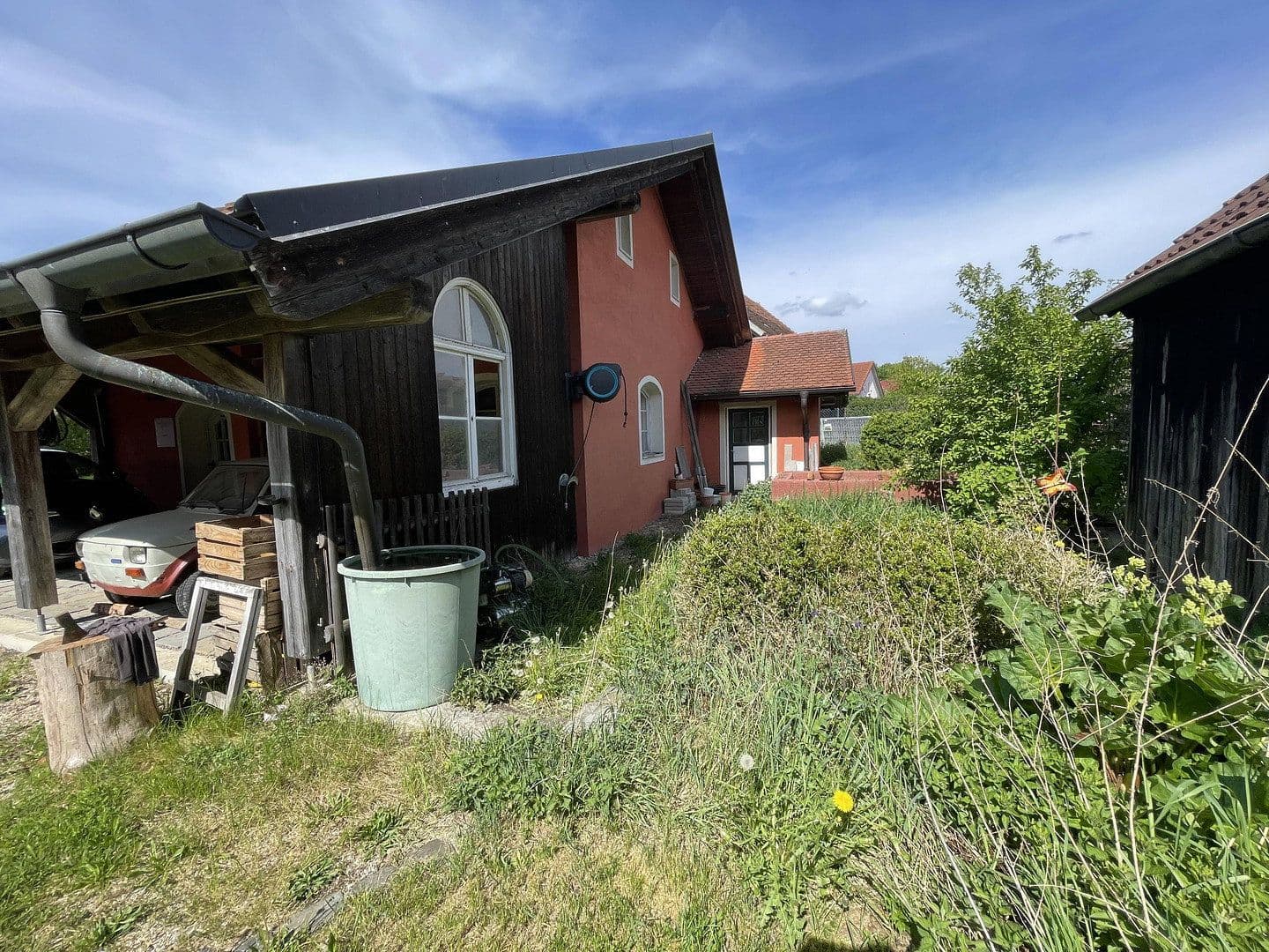 Prodej domu 220 m², pozemek 1.616 m², Beratzhausen, Bavorsko Prodej domu 220 m², pozemek 1.616 m², Beratzhausen, Bavorsko