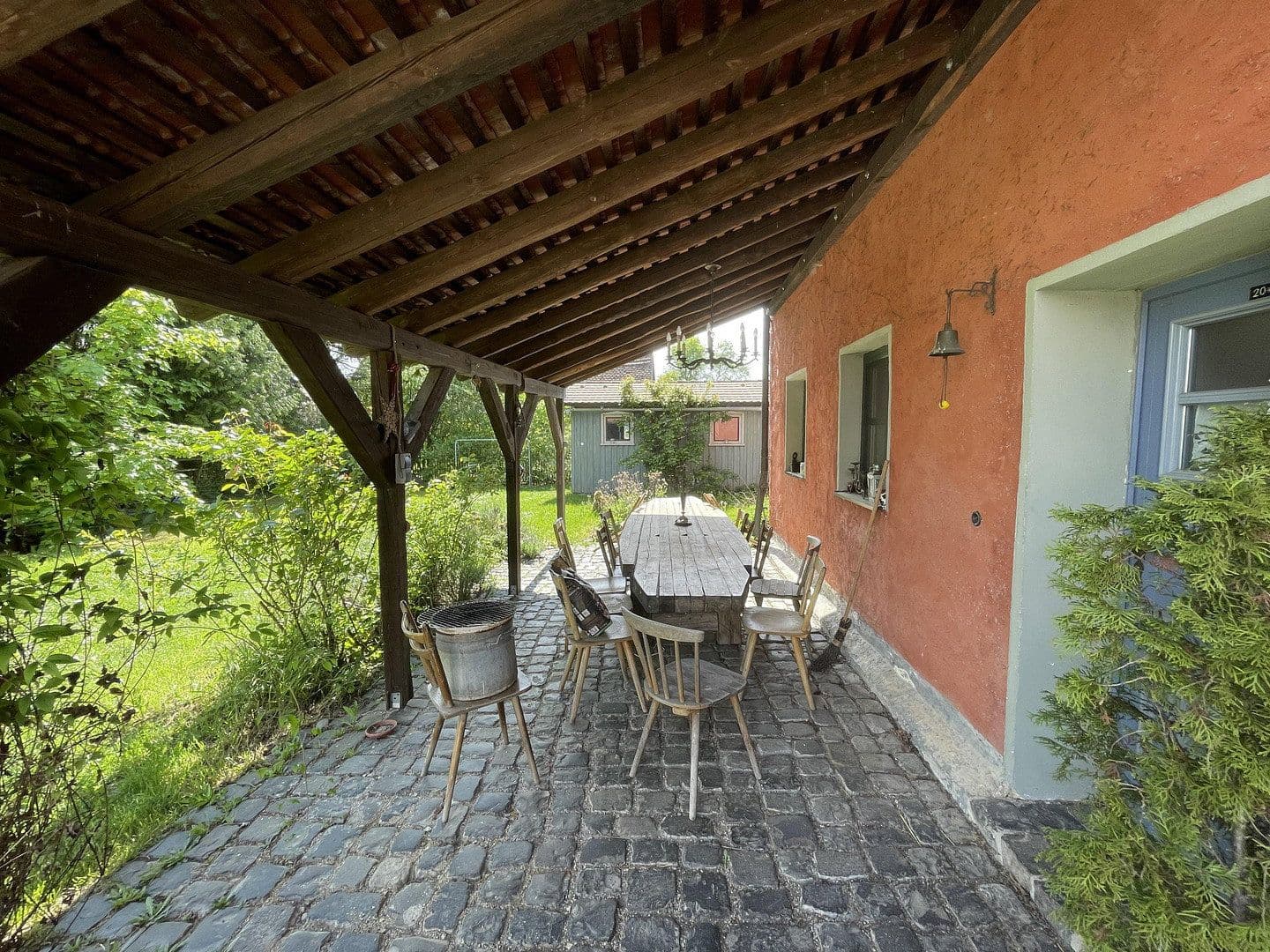 Prodej domu 220 m², pozemek 1.616 m², Beratzhausen, Bavorsko Prodej domu 220 m², pozemek 1.616 m², Beratzhausen, Bavorsko