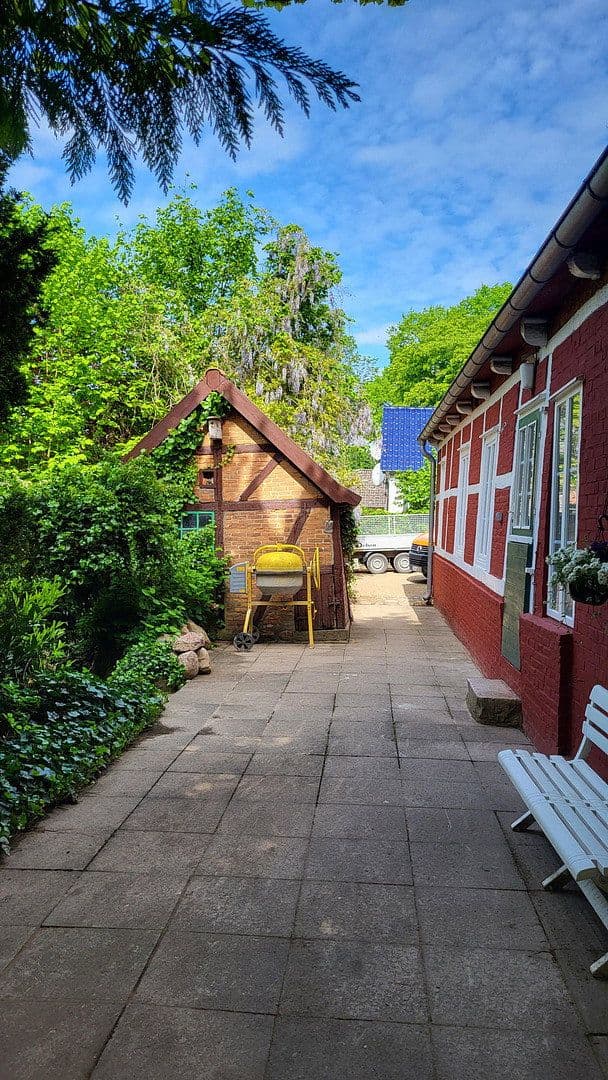 Prodej domu 150 m², pozemek 3.322 m², Buxtehuder Straße 3, Moisburg, Dolní Sasko Prodej domu 150 m², pozemek 3.322 m², Buxtehuder Straße 3, Moisburg, Dolní Sasko
