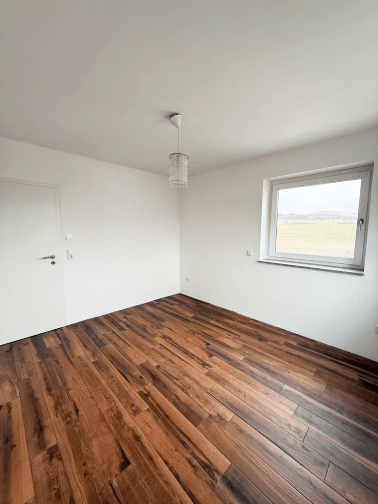 Prodej domu 166 m², pozemek 545 m², Neu-Anspach, Hessen Prodej domu 166 m², pozemek 545 m², Neu-Anspach, Hessen