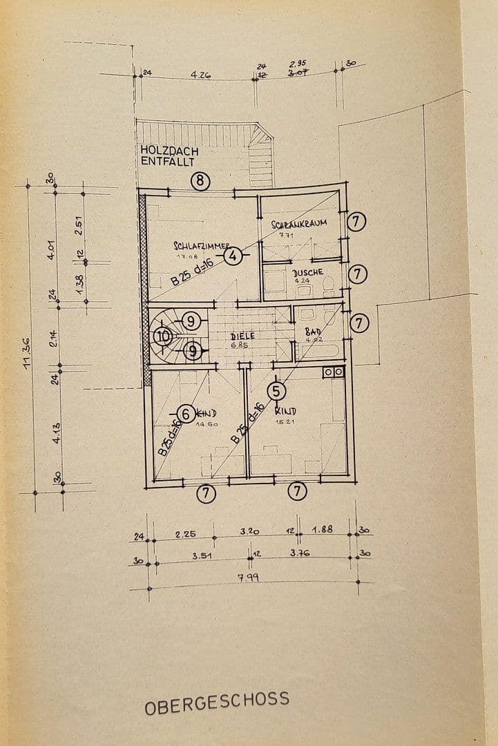 Prodej domu 195 m², pozemek 356 m², Am Waldfrieden 38, Oftersheim, Bádensko-Württembersko Prodej domu 195 m², pozemek 356 m², Am Waldfrieden 38, Oftersheim, Bádensko-Württembersko