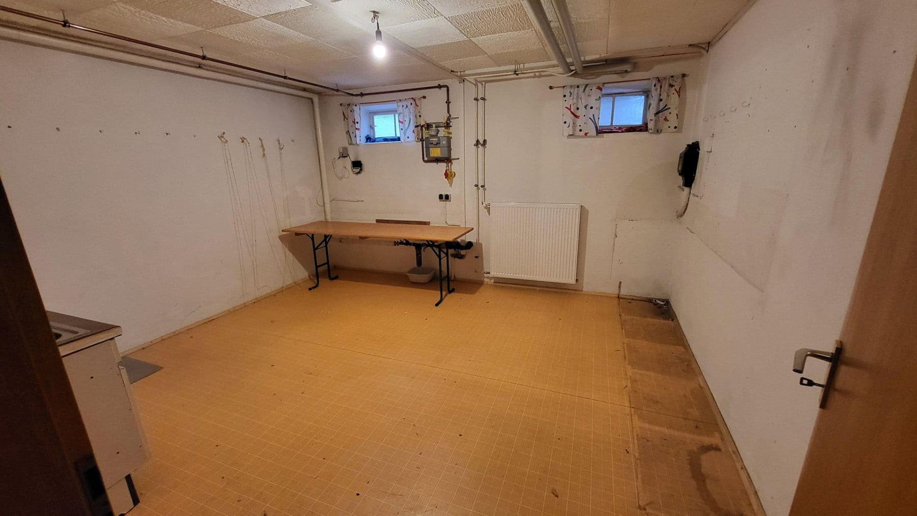 Prodej domu 195 m², pozemek 356 m², Am Waldfrieden 38, Oftersheim, Bádensko-Württembersko Prodej domu 195 m², pozemek 356 m², Am Waldfrieden 38, Oftersheim, Bádensko-Württembersko
