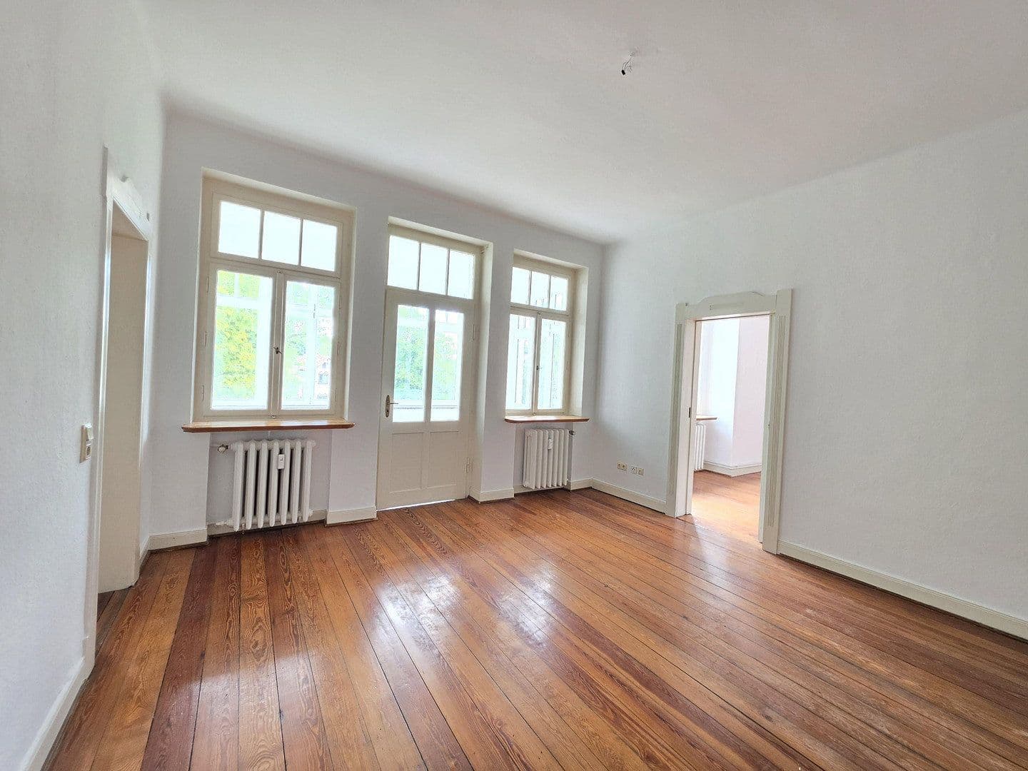 Pronájem bytu 3+1 101 m², Baurat-Gerber-Straße 18, Göttingen, Dolní Sasko Pronájem bytu 3+1 101 m², Baurat-Gerber-Straße 18, Göttingen, Dolní Sasko