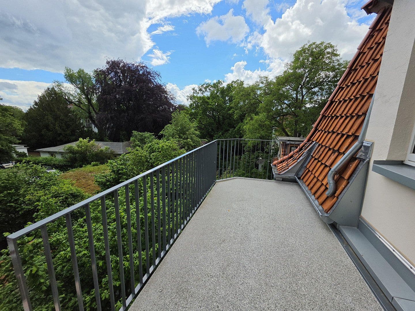 Pronájem bytu 3+1 101 m², Baurat-Gerber-Straße 18, Göttingen, Dolní Sasko Pronájem bytu 3+1 101 m², Baurat-Gerber-Straße 18, Göttingen, Dolní Sasko