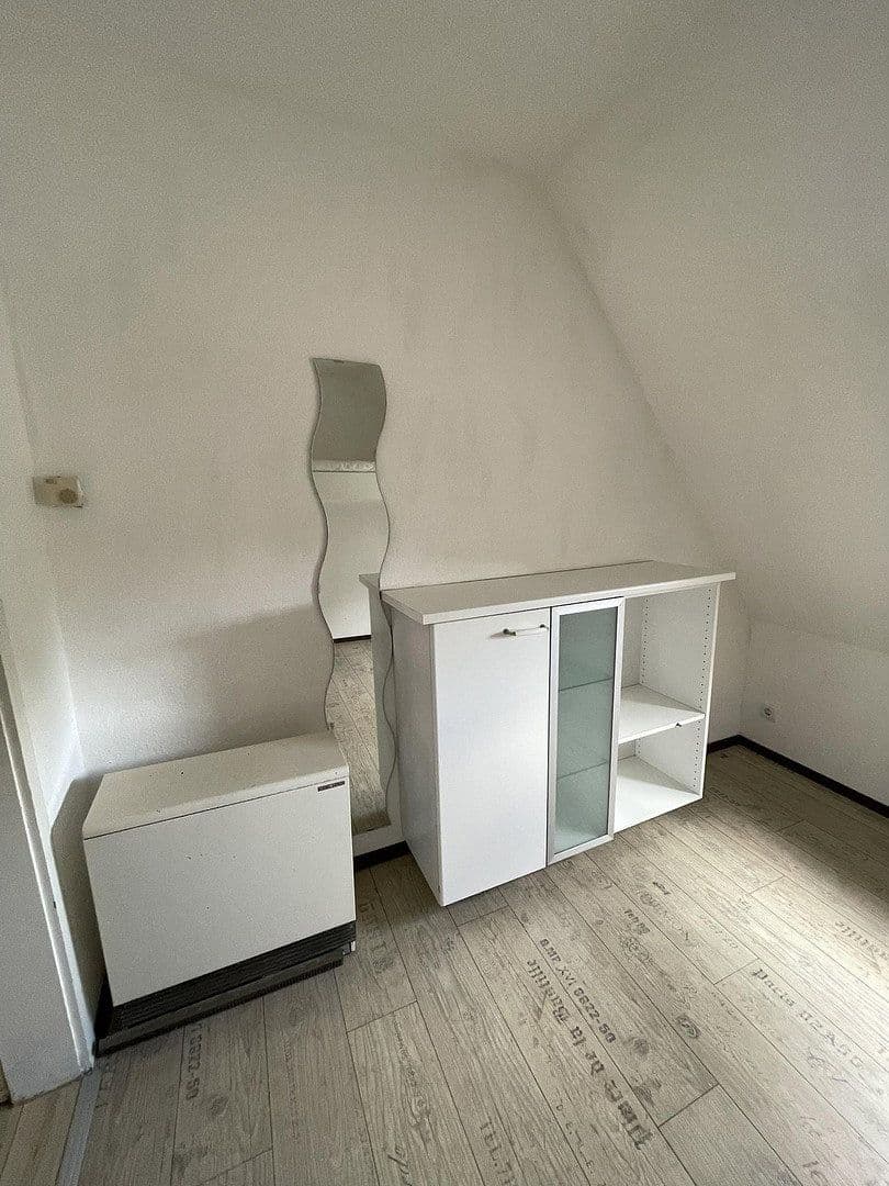 Prodej domu 178 m², pozemek 855 m², Hemmingen, Dolní Sasko Prodej domu 178 m², pozemek 855 m², Hemmingen, Dolní Sasko