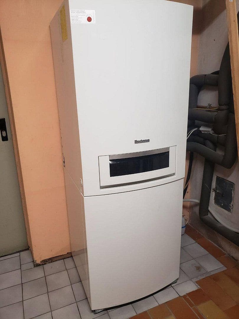 Prodej domu 75 m², pozemek 878 m², Lampertheim, Hessen Prodej domu 75 m², pozemek 878 m², Lampertheim, Hessen
