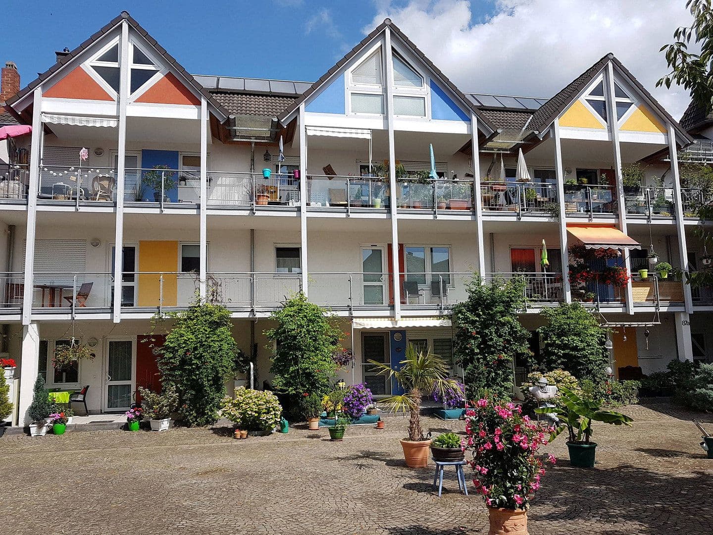 Pronájem bytu 4+1 90 m², Neuwied, Porýní-Falc Pronájem bytu 4+1 90 m², Neuwied, Porýní-Falc