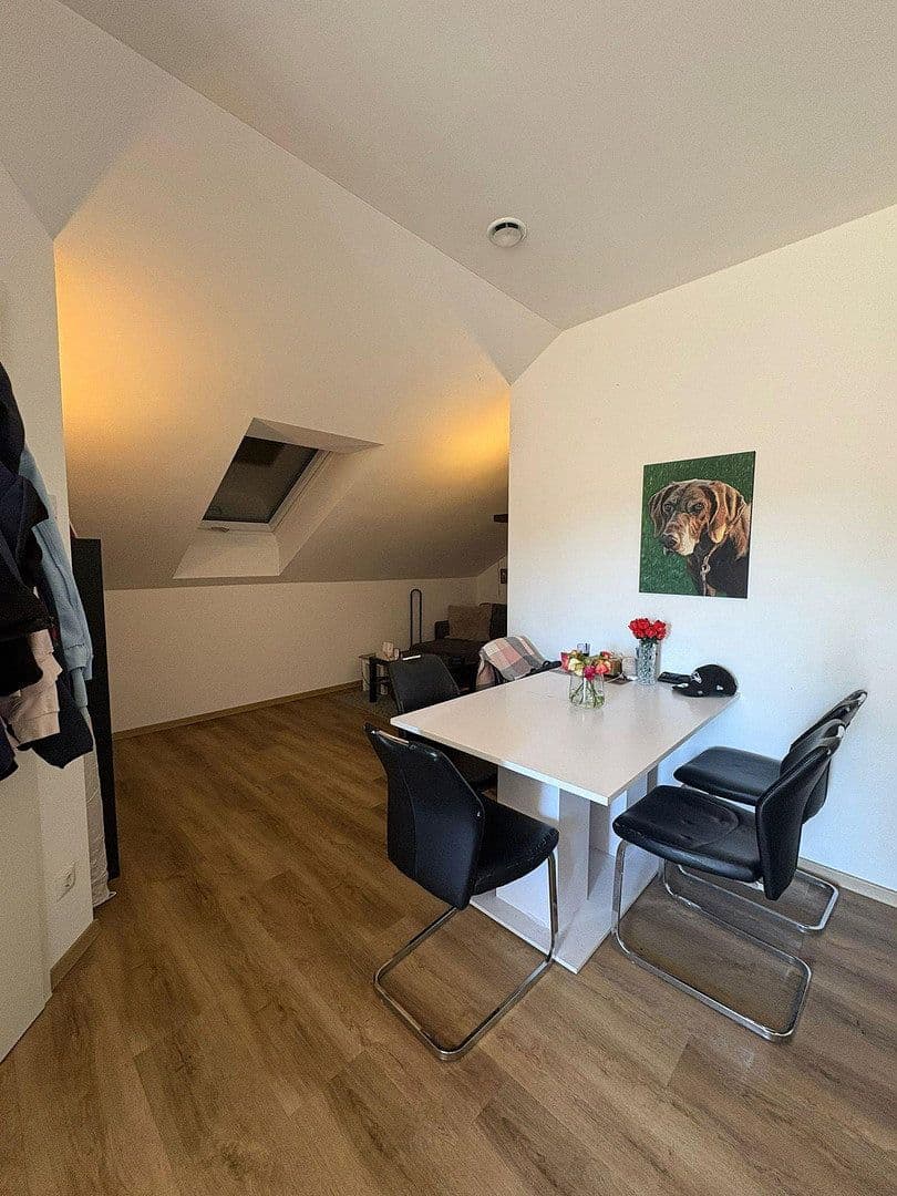 Pronájem bytu 2+1 55 m², Boschstraße 1, Heldenstein, Bavorsko Pronájem bytu 2+1 55 m², Boschstraße 1, Heldenstein, Bavorsko