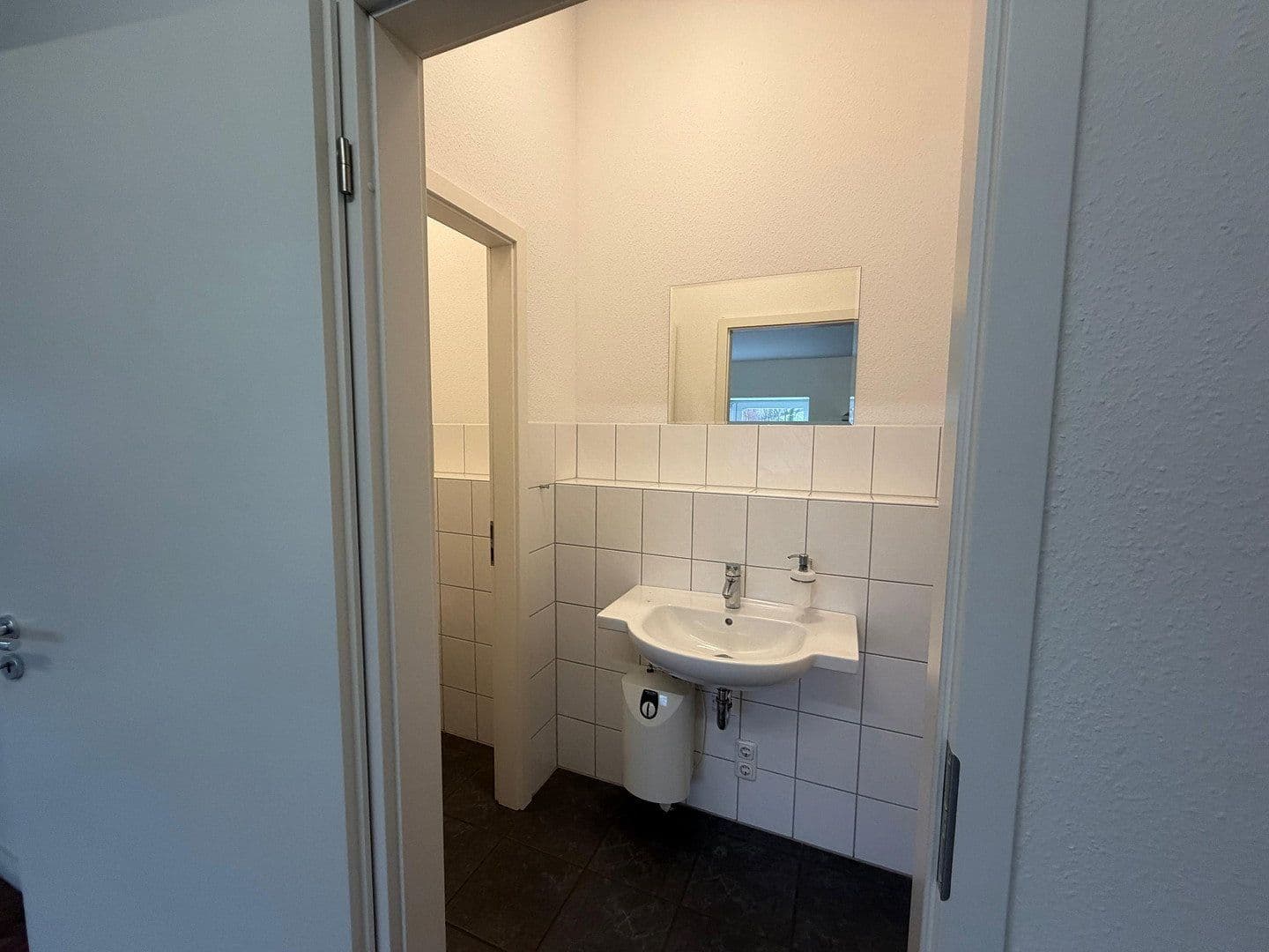 Pronájem kanceláře 120 m², Tegelbarg 25, Bad Bramstedt, Šlesvicko-Holštýnsko Pronájem kanceláře 120 m², Tegelbarg 25, Bad Bramstedt, Šlesvicko-Holštýnsko