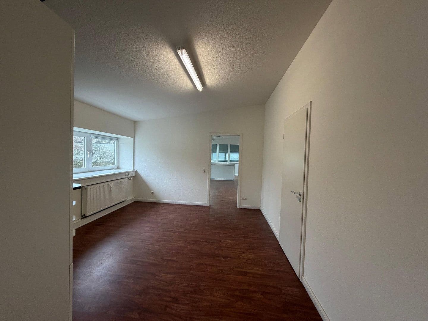 Pronájem kanceláře 120 m², Tegelbarg 25, Bad Bramstedt, Šlesvicko-Holštýnsko Pronájem kanceláře 120 m², Tegelbarg 25, Bad Bramstedt, Šlesvicko-Holštýnsko