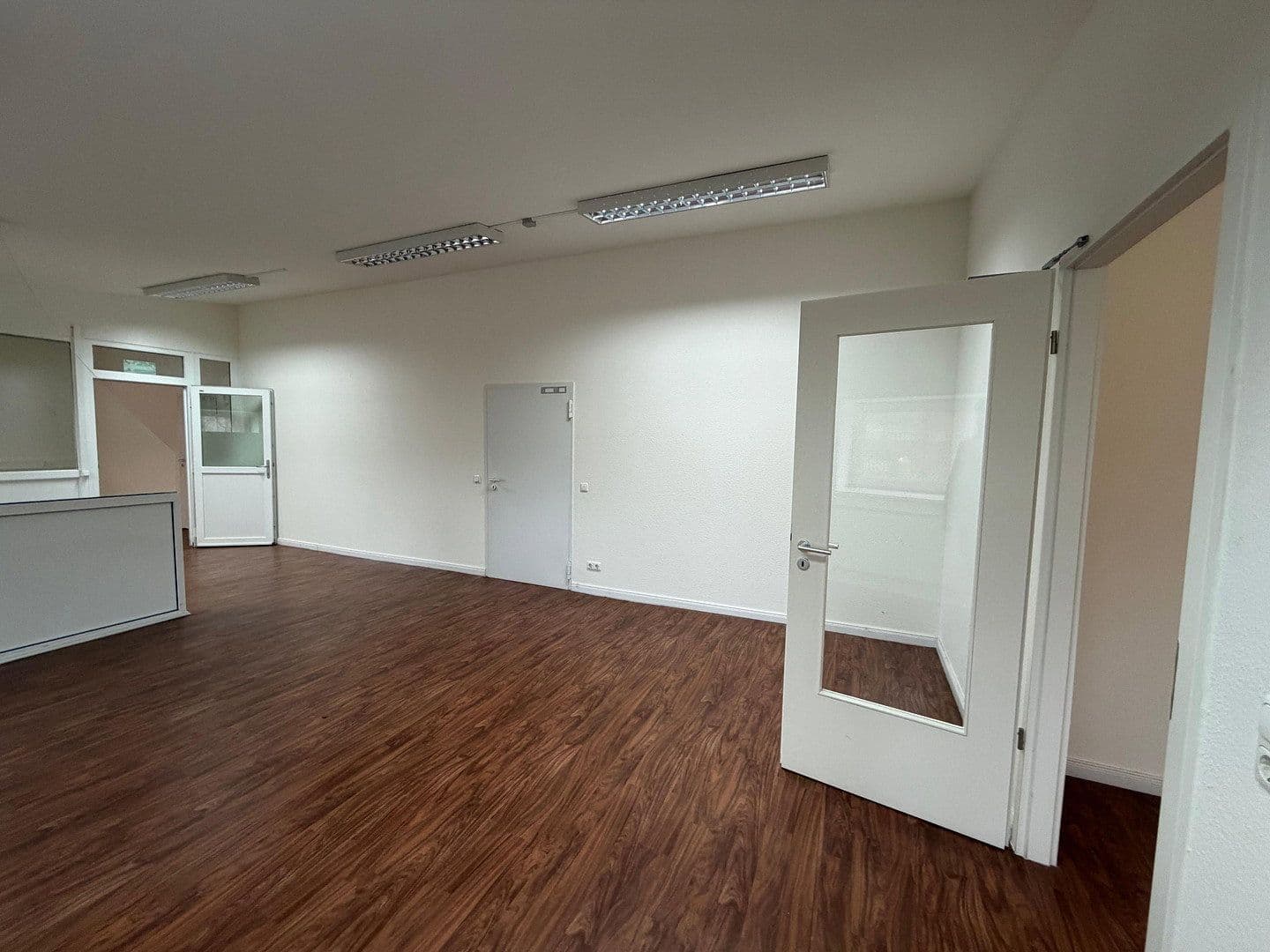 Pronájem kanceláře 120 m², Tegelbarg 25, Bad Bramstedt, Šlesvicko-Holštýnsko Pronájem kanceláře 120 m², Tegelbarg 25, Bad Bramstedt, Šlesvicko-Holštýnsko