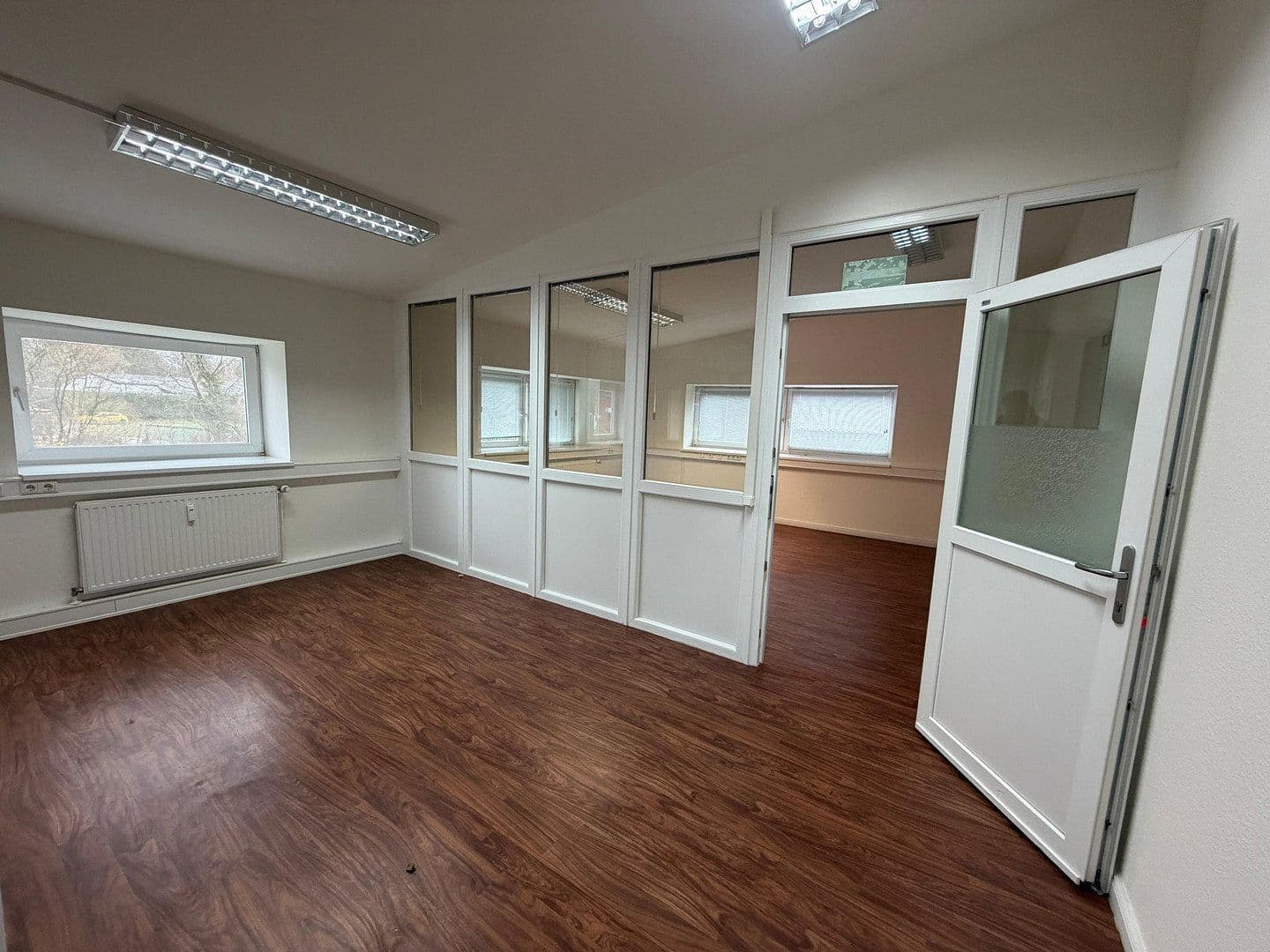 Pronájem kanceláře 120 m², Tegelbarg 25, Bad Bramstedt, Šlesvicko-Holštýnsko Pronájem kanceláře 120 m², Tegelbarg 25, Bad Bramstedt, Šlesvicko-Holštýnsko