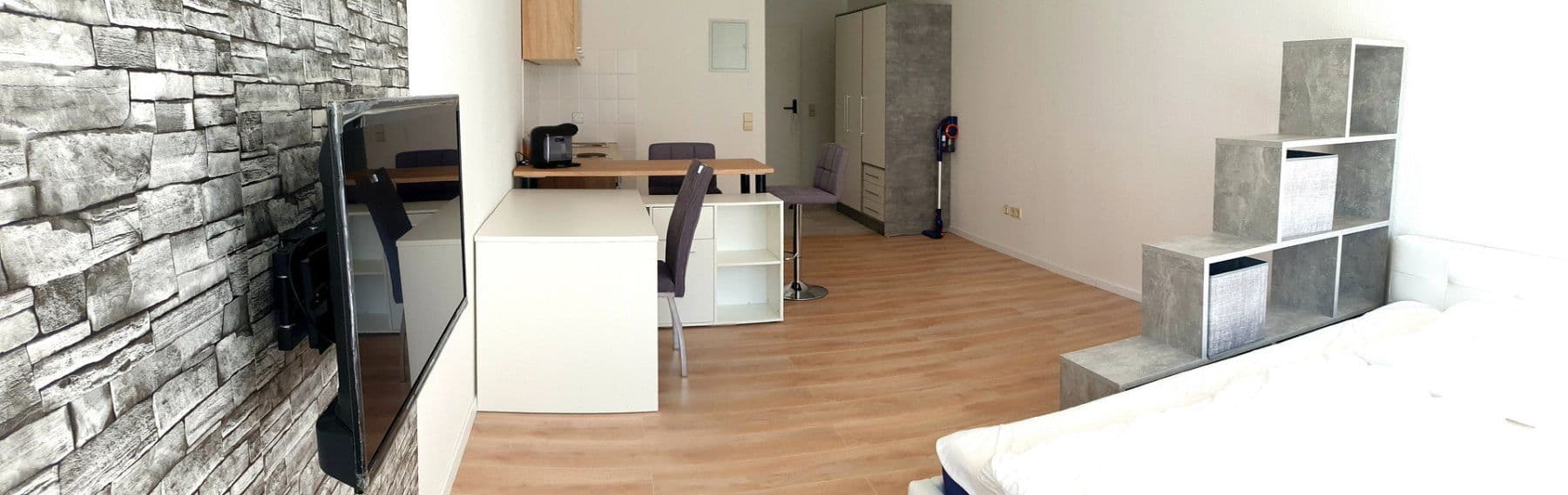 Pronájem bytu 1+1 38 m², Im Eichwald 18, Heidelberg, Bádensko-Württembersko Pronájem bytu 1+1 38 m², Im Eichwald 18, Heidelberg, Bádensko-Württembersko