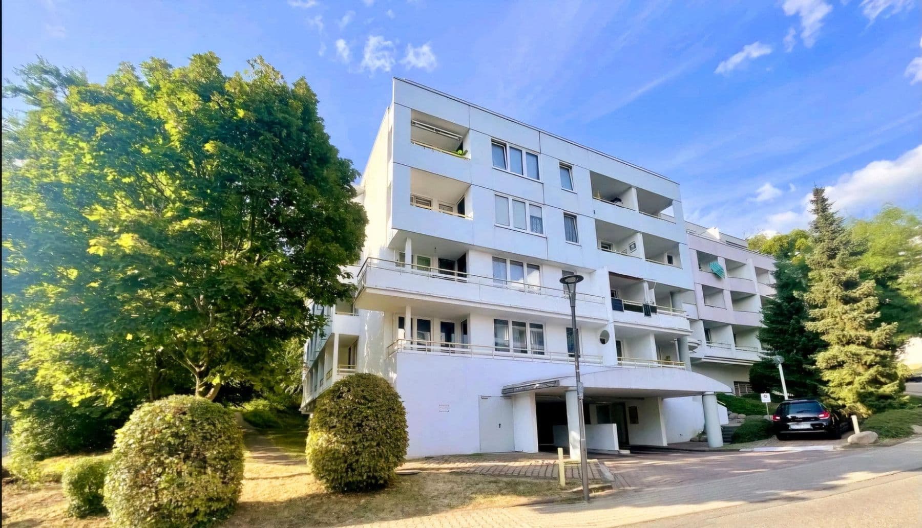 Pronájem bytu 1+1 38 m², Im Eichwald 18, Heidelberg, Bádensko-Württembersko Pronájem bytu 1+1 38 m², Im Eichwald 18, Heidelberg, Bádensko-Württembersko
