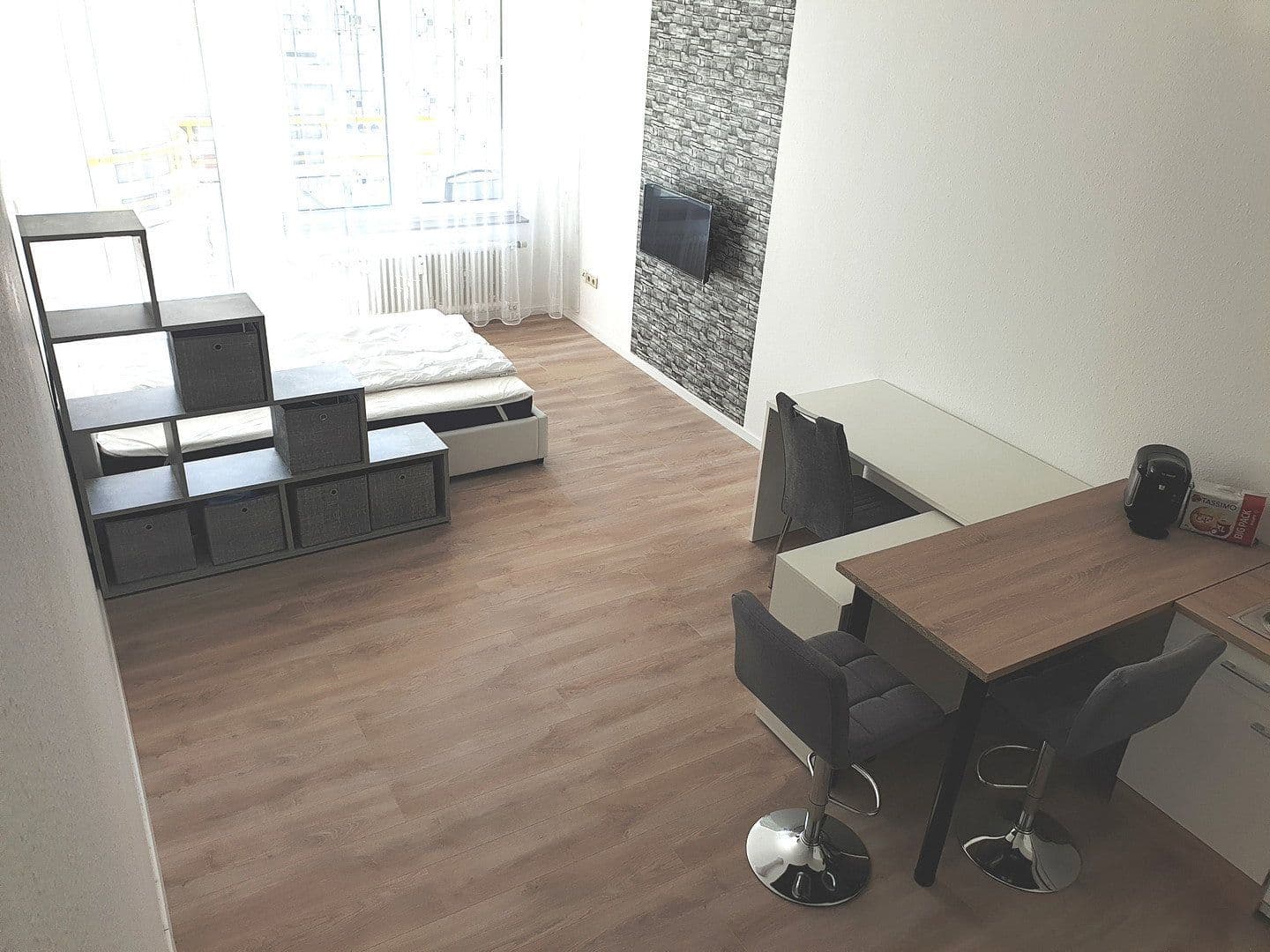 Pronájem bytu 1+1 38 m², Im Eichwald 18, Heidelberg, Bádensko-Württembersko Pronájem bytu 1+1 38 m², Im Eichwald 18, Heidelberg, Bádensko-Württembersko