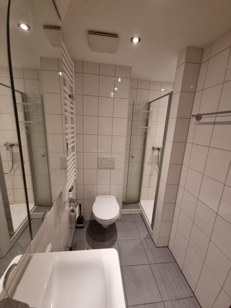 Pronájem bytu 1+1 26 m², Güntherstr. 28-30, Frankfurt, Hessen Pronájem bytu 1+1 26 m², Güntherstr. 28-30, Frankfurt, Hessen