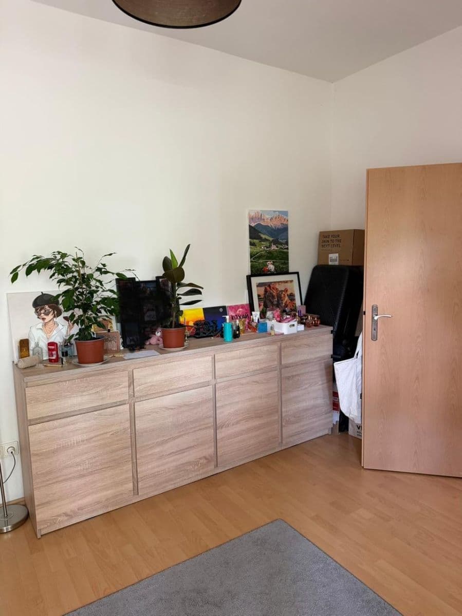 Pronájem bytu 2+kk 67 m², Vysočanská, Praha, Praha Pronájem bytu 2+kk 67 m², Vysočanská, Praha, Praha