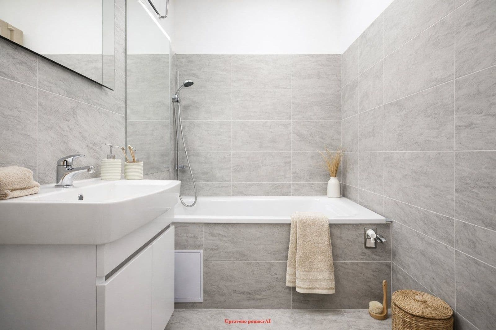 Pronájem bytu 3+1 77 m², Jaroslava Vrchlického, Karviná, Moravskoslezský kraj Pronájem bytu 3+1 77 m², Jaroslava Vrchlického, Karviná, Moravskoslezský kraj