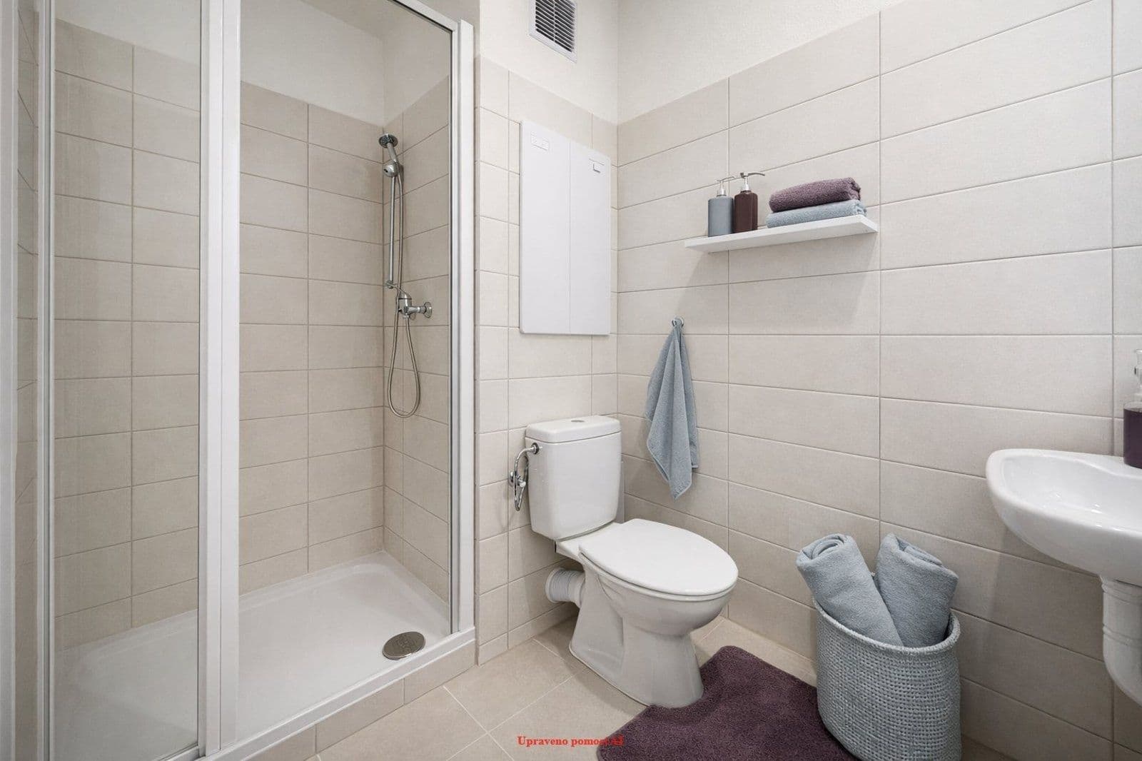 Pronájem bytu 2+1 53 m², Školská, Karviná, Moravskoslezský kraj Pronájem bytu 2+1 53 m², Školská, Karviná, Moravskoslezský kraj