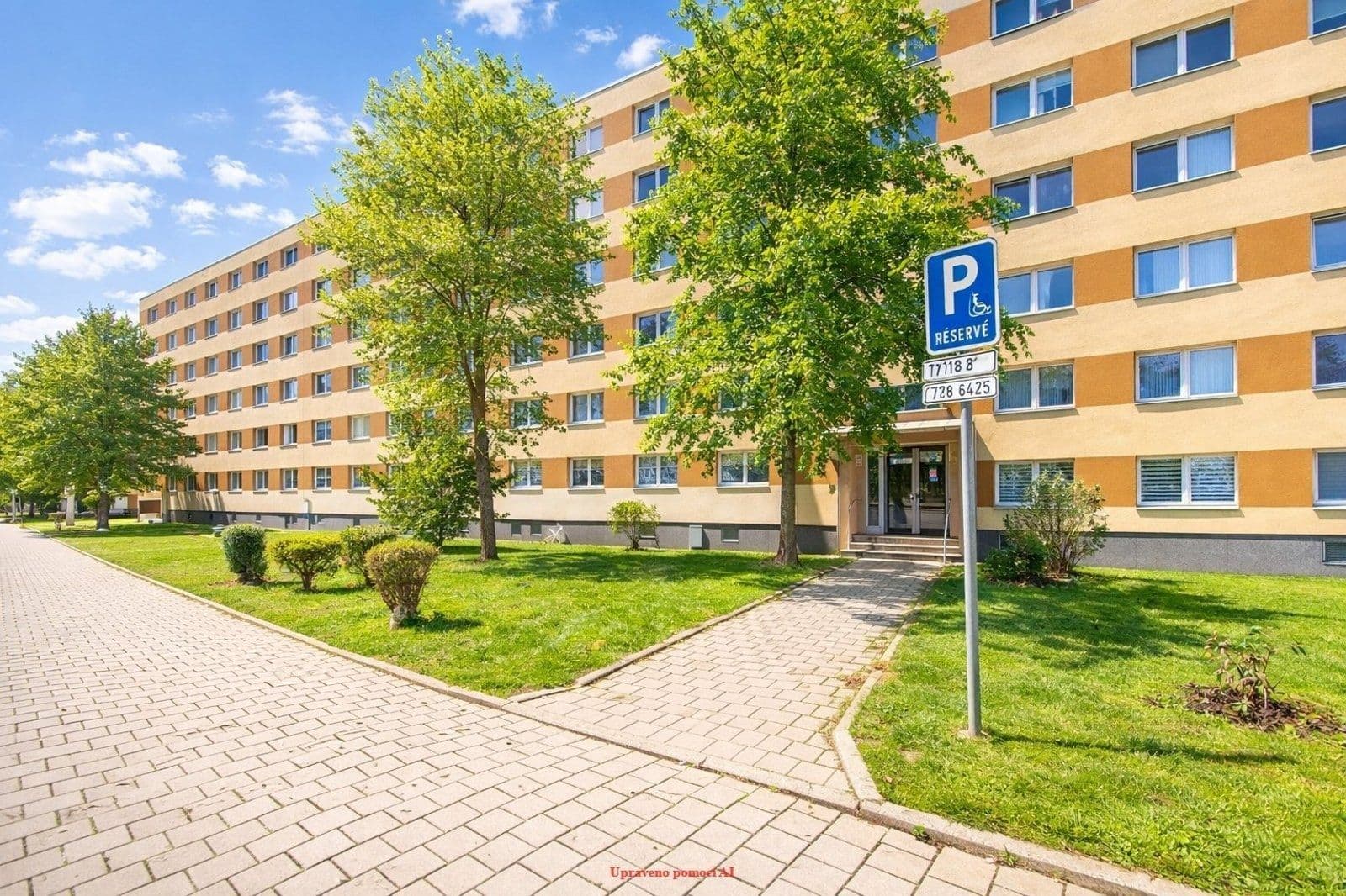 Pronájem bytu 1+kk 30 m², Slovenská, Karviná, Moravskoslezský kraj Pronájem bytu 1+kk 30 m², Slovenská, Karviná, Moravskoslezský kraj