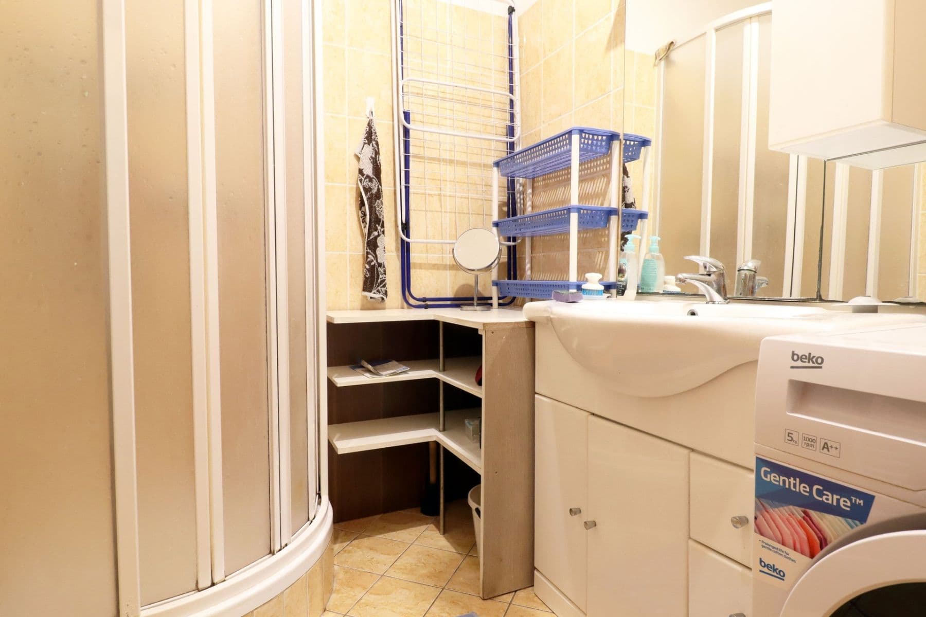 Pronájem bytu 2+kk 35 m², Palackého, Jílové u Prahy, Středočeský kraj Pronájem bytu 2+kk 35 m², Palackého, Jílové u Prahy, Středočeský kraj
