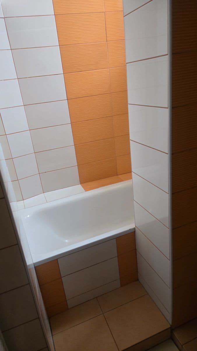 Pronájem bytu 2+1 75 m², náměstí Protifašistických bojovníků, Praha, Praha Pronájem bytu 2+1 75 m², náměstí Protifašistických bojovníků, Praha, Praha