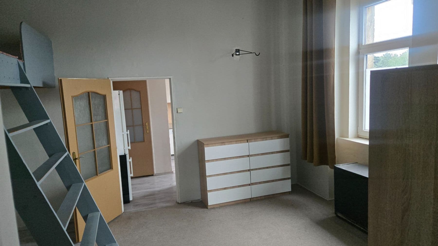 Pronájem bytu 2+1 75 m², náměstí Protifašistických bojovníků, Praha, Praha Pronájem bytu 2+1 75 m², náměstí Protifašistických bojovníků, Praha, Praha