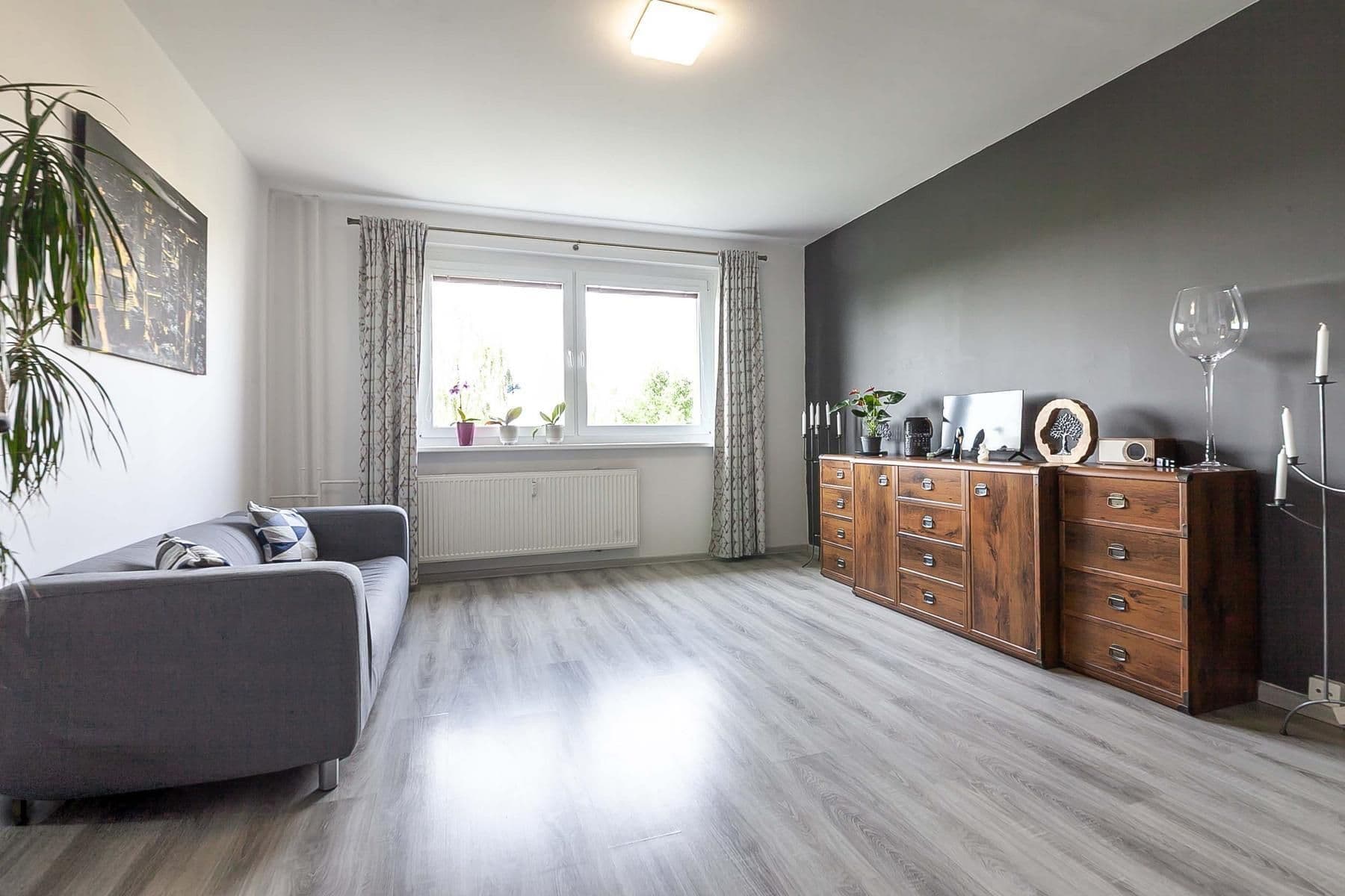 Prodej bytu 2+1 54 m², Příbramská, Česká Lípa, Liberecký kraj Prodej bytu 2+1 54 m², Příbramská, Česká Lípa, Liberecký kraj