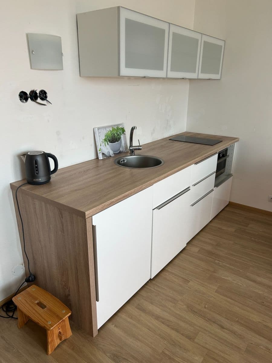 Prodej bytu 1+kk 32 m², Bolevecká, Praha, Praha Prodej bytu 1+kk 32 m², Bolevecká, Praha, Praha