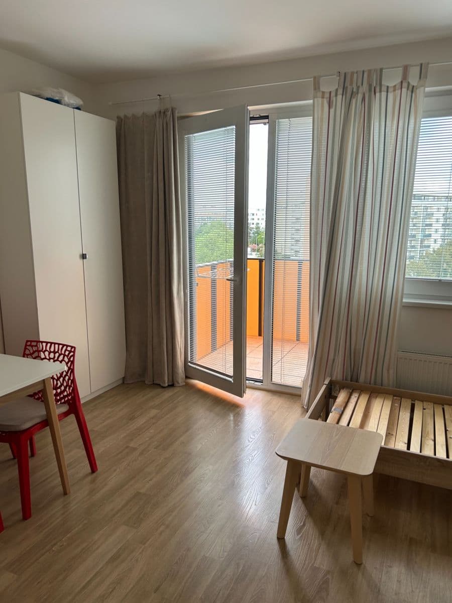 Prodej bytu 1+kk 32 m², Bolevecká, Praha, Praha Prodej bytu 1+kk 32 m², Bolevecká, Praha, Praha
