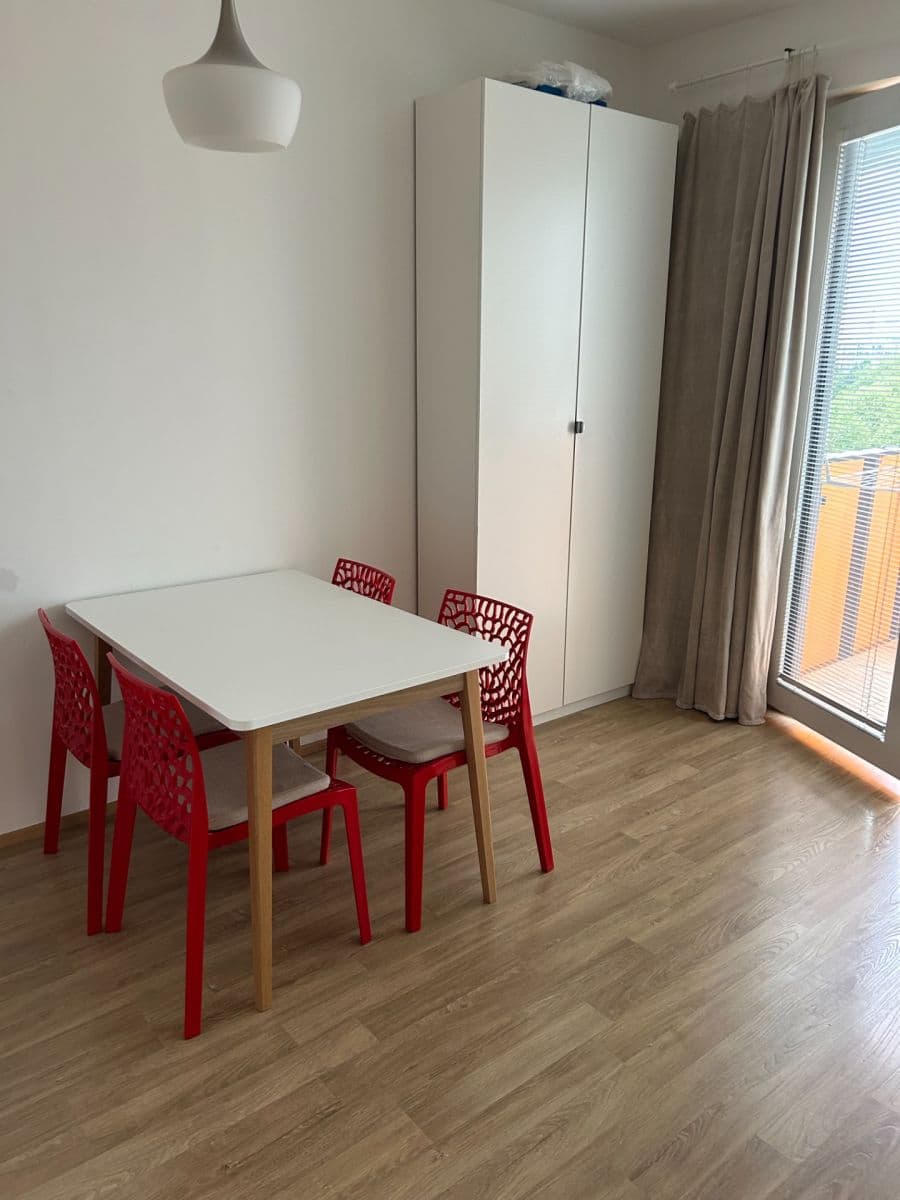 Prodej bytu 1+kk 32 m², Bolevecká, Praha, Praha Prodej bytu 1+kk 32 m², Bolevecká, Praha, Praha